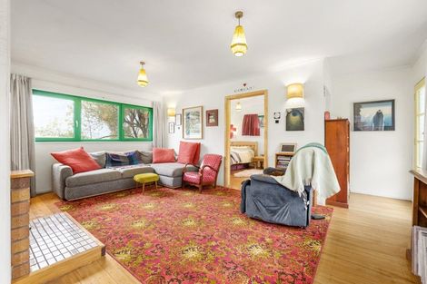 Photo of property in 50 Cambridge Road, Hillcrest, Hamilton, 3216