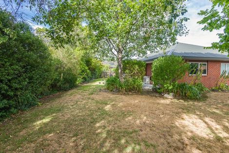 Photo of property in 24 Wendy Place, Heathcote Valley, Christchurch, 8022