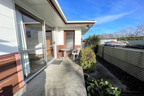 Photo of property in 9 George Street, Balclutha, 9230