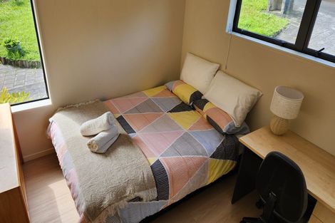 Photo of property in 20 Mercury Lane, Windsor Park, Auckland, 0632