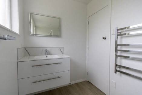 Photo of property in 42 Spencer Street, Leamington, Cambridge, 3432