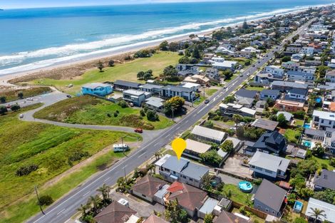 Photo of property in 1008a Papamoa Beach Road, Papamoa Beach, Papamoa, 3118