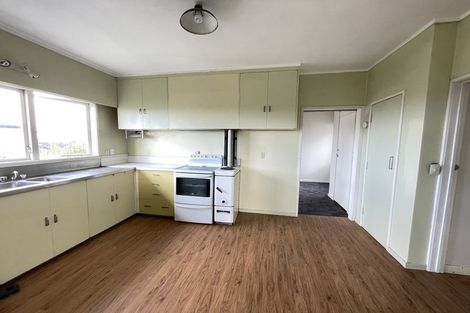 Photo of property in 89 Forrest Hill Road, Milford, Auckland, 0620