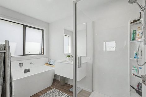Photo of property in 30 Scully Place, Strathern, 9812