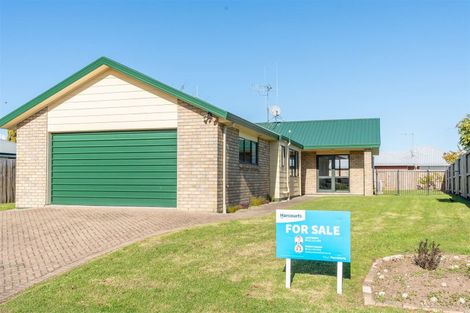 Photo of property in 3 Antrim Place, Nawton, Hamilton, 3200