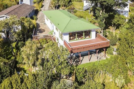 Photo of property in 26 Doris Gordon Crescent, Crofton Downs, Wellington, 6035