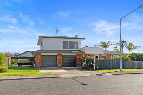 Photo of property in 142 Ngatai Road, Otumoetai, Tauranga, 3110
