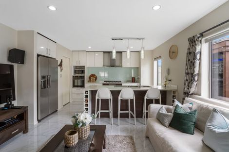 Photo of property in 126c Wellington Street, Howick, Auckland, 2014