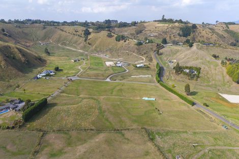 Photo of property in 52 Grant Road, Kinloch, Taupo, 3385