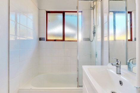 Photo of property in 111a Sherwood Street, Bellevue, Tauranga, 3110