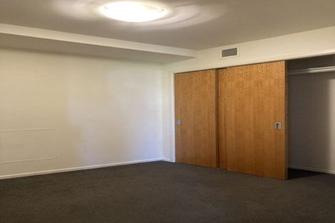 Photo of property in 8/80 Salamanca Road, Kelburn, Wellington, 6012