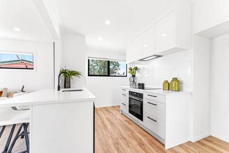 Photo of property in 23 Melandra Road, Stanmore Bay, Whangaparaoa, 0932