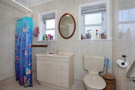 Photo of property in 36 Cuba Street, Marton, 4710