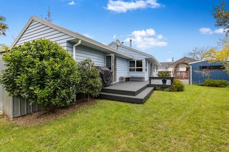 Photo of property in 2/17 Alma Crescent, Papakura, 2110