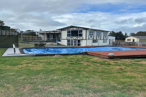 Photo of property in 28 Pukehina Parade, Pukehina, Te Puke, 3189