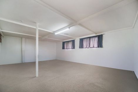 Photo of property in 51 Sunset Road, Totara Vale, Auckland, 0632