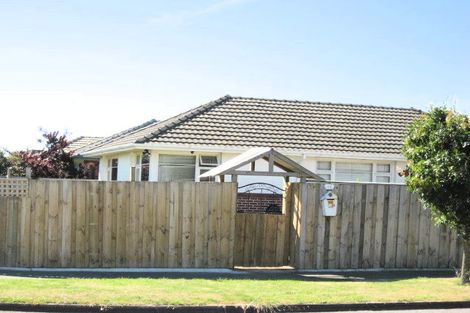 Photo of property in 11 Damien Place, Bromley, Christchurch, 8062