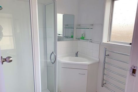 Photo of property in 1/42 Blacklock Avenue, Henderson, Auckland, 0612