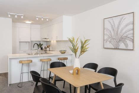 Photo of property in Norfolk Apartments, 7 Ramsgate Terrace, Mairangi Bay, Auckland, 0630