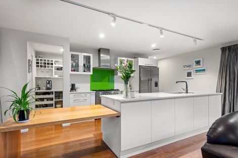 Photo of property in 7 Waterstock Way, Parklands, Christchurch, 8083