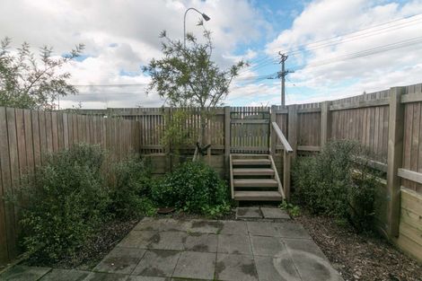 Photo of property in 125d Woodglen Road, Glen Eden, Auckland, 0602