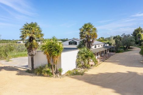 Photo of property in 724 Main North Road, Bay View, Napier, 4182