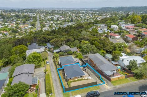 Photo of property in 1/9 Brunton Place, Glenfield, Auckland, 0629
