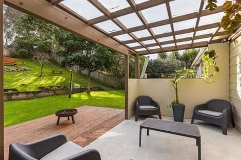 Photo of property in 98 Leinster Avenue, Raumati South, Paraparaumu, 5032