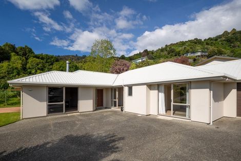 Photo of property in 7 Farleigh Street, Atawhai, Nelson, 7010