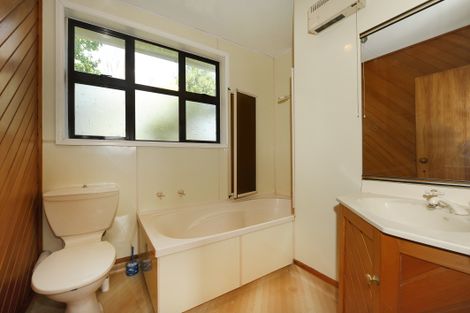 Photo of property in 100 Ascot Avenue, North New Brighton, Christchurch, 8083