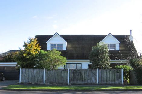 Photo of property in 6 Centennial Drive, Hokowhitu, Palmerston North, 4410