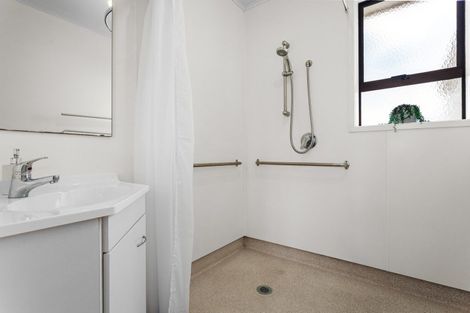 Photo of property in 65 College Road, Edgecumbe, 3120