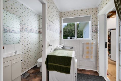 Photo of property in 14 Ngapapa Street, Urenui, 4375