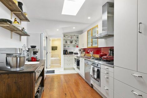 Photo of property in 519 Adelaide Road, Berhampore, Wellington, 6023