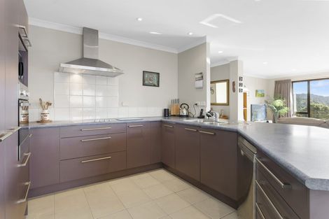 Photo of property in 2 Foothills Lane, Glen Eden, Auckland, 0602