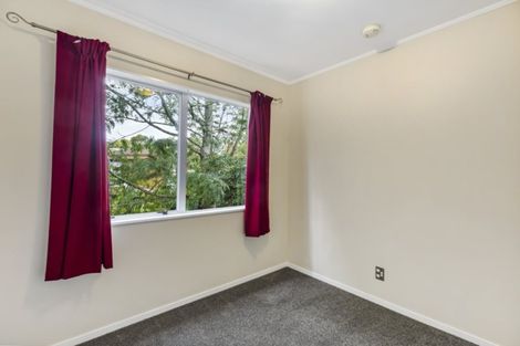 Photo of property in 2/50 Borich Road, Sunnyvale, Auckland, 0612