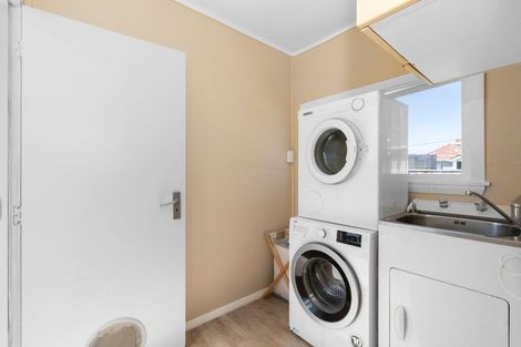 Photo of property in 14 Russell Street, Foxton, 4814