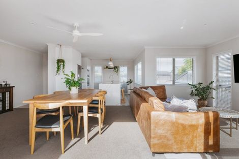 Photo of property in 40 Kapuka Street, Papamoa Beach, Papamoa, 3118