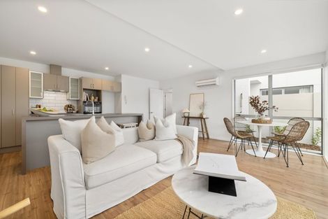 Photo of property in 140g Sherborne Street, St Albans, Christchurch, 8014