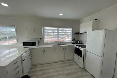 Photo of property in 198 Oceanbeach Road, Mount Maunganui, 3116