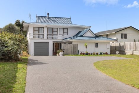 Photo of property in 563 Pukehina Parade, Pukehina, Te Puke, 3189