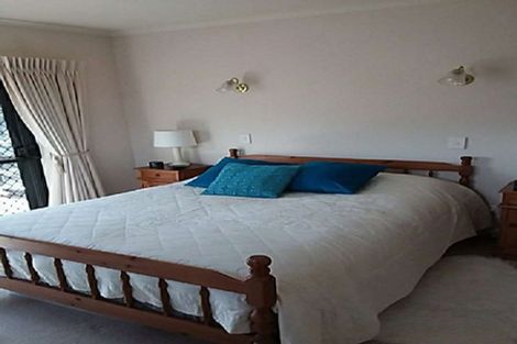 Photo of property in 2 Moffat Way, Bethlehem, Tauranga, 3110