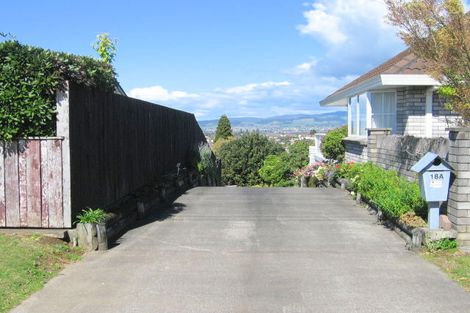 Photo of property in 18 Brookfield Terrace, Brookfield, Tauranga, 3110
