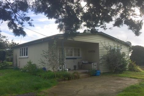 Photo of property in 122 Tawa Road, Kumeu, 0891