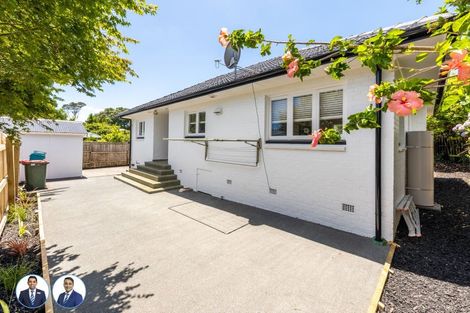 Photo of property in 14 Coronation Road, Mangere Bridge, Auckland, 2022