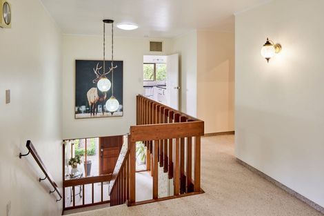 Photo of property in 5 Achilles Close, Tawa, Wellington, 5028