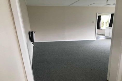 Photo of property in 58 Glendale Road, Glen Eden, Auckland, 0602