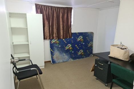 Photo of property in 11 William Souter Street, Forrest Hill, Auckland, 0620