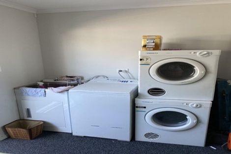 Photo of property in 16 Empire Crescent, Papamoa, 3118