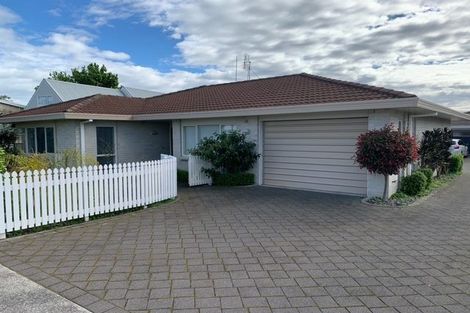 Photo of property in 14a Darraghs Road, Brookfield, Tauranga, 3110